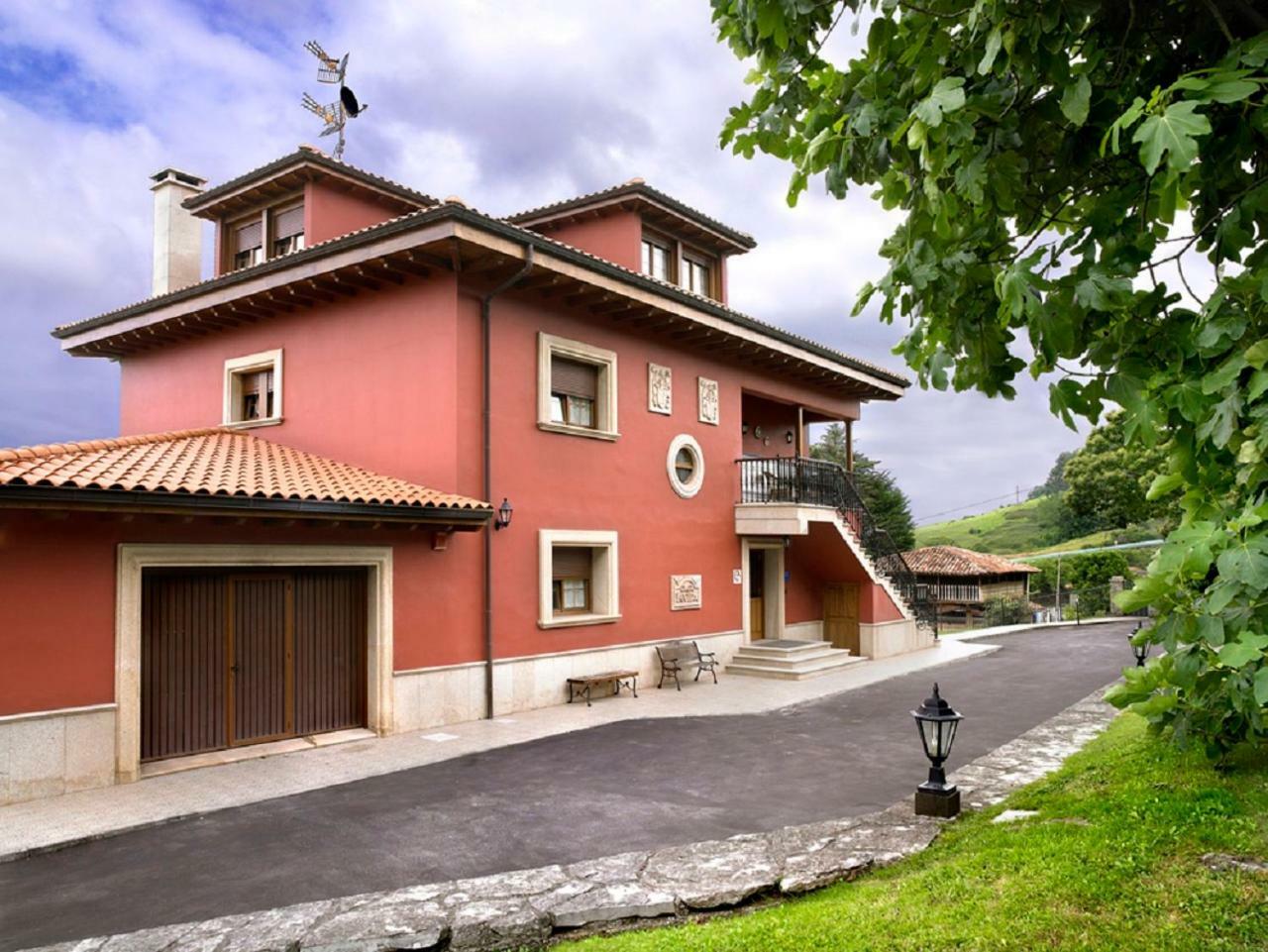 Casa Regina Villa Perlora Luaran gambar